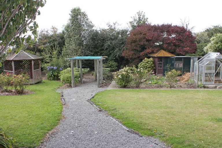 Photo of property in 21 Mersey Street, South Hill, Oamaru, 9400