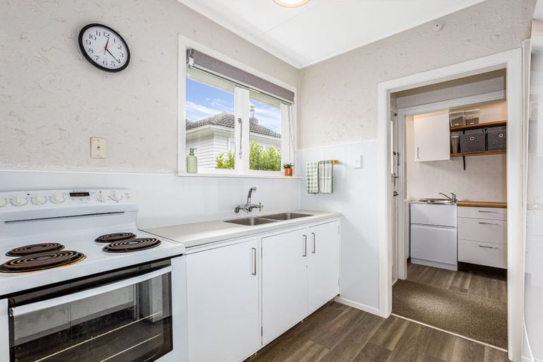 Photo of property in 7 Reid Road, Wainuiomata, Lower Hutt, 5014