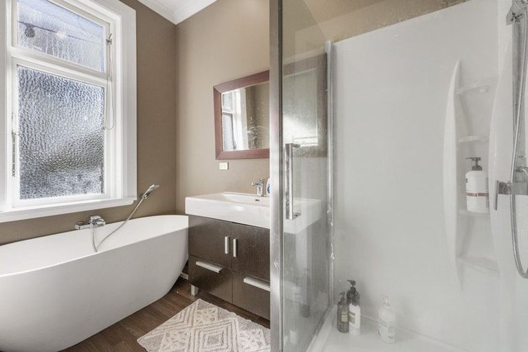 Photo of property in 20 Hargest Crescent, Saint Kilda, Dunedin, 9012