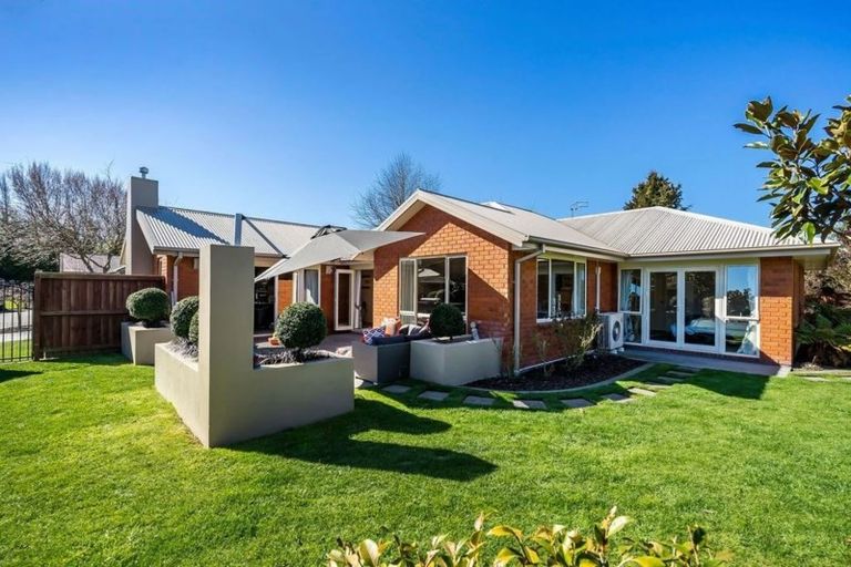 Photo of property in 71 Woodhurst Drive, Casebrook, Christchurch, 8051