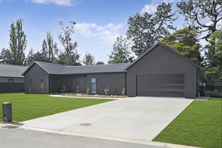 Photo of property in 28 Orchard Road, Greytown, 5712