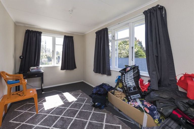 Photo of property in 4 Leicester Street, Terrace End, Palmerston North, 4410