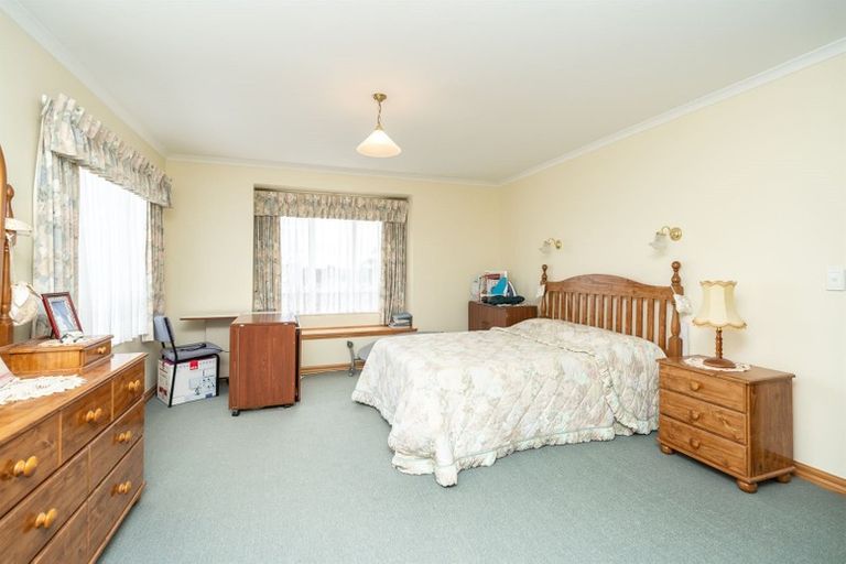 Photo of property in 5 Leyton Place, Nawton, Hamilton, 3200