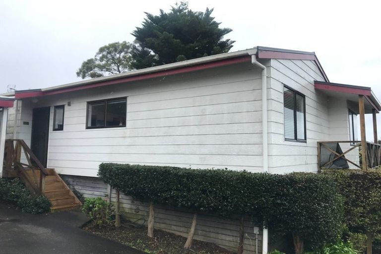 Photo of property in 2/117 Ridge Road, Howick, Auckland, 2014