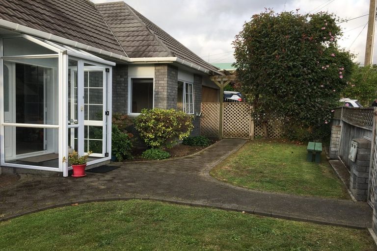 Photo of property in 3 Gavin Road, Raumati Beach, Paraparaumu, 5032