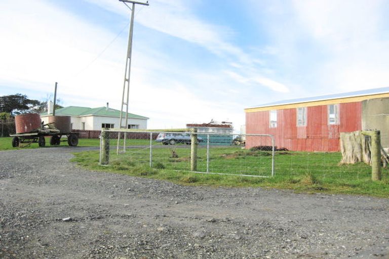 Photo of property in 18 Clark Road, Omaui, Invercargill, 9877