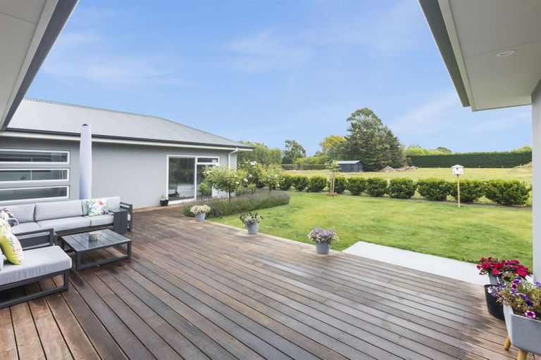 Photo of property in 14 Westburn Place, Prebbleton, 7604