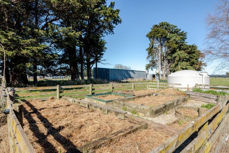 Photo of property in 114 Aerodrome Road, Dannevirke, 4972