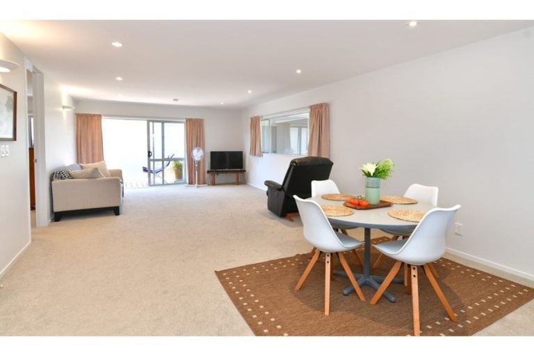 Photo of property in 312/252 Centreway Road, Orewa, 0931