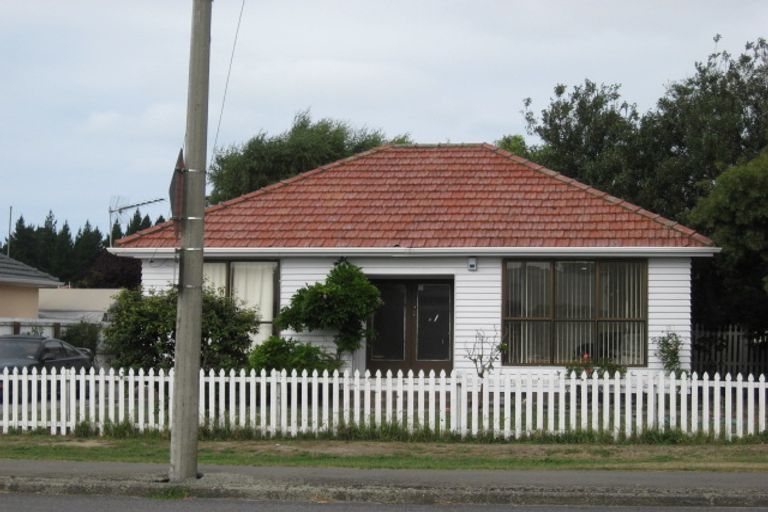 Photo of property in 23 Kearneys Road, Linwood, Christchurch, 8062