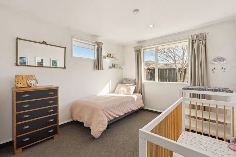 Photo of property in 13 Hotop Place, Cromwell, 9310