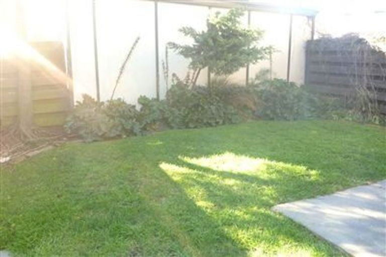 Photo of property in 2/15 Draper Street, Richmond, Christchurch, 8013