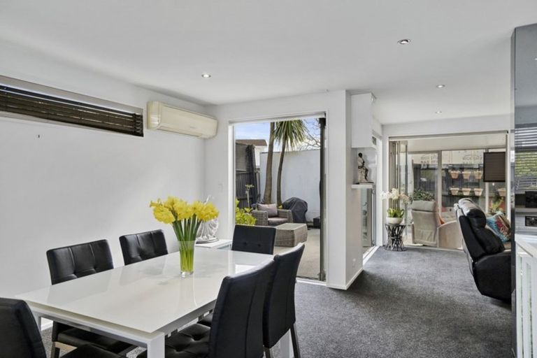 Photo of property in 27 Clare Road, St Albans, Christchurch, 8014