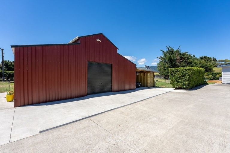 Photo of property in 151 Te Horo Beach Road, Te Horo, Otaki, 5581