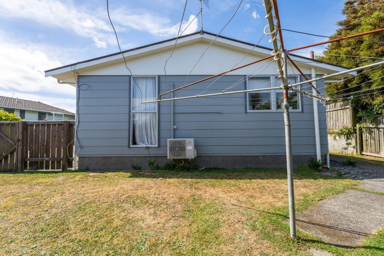 Photo of property in 61 Cunliffe Street, Churton Park, Wellington, 6037