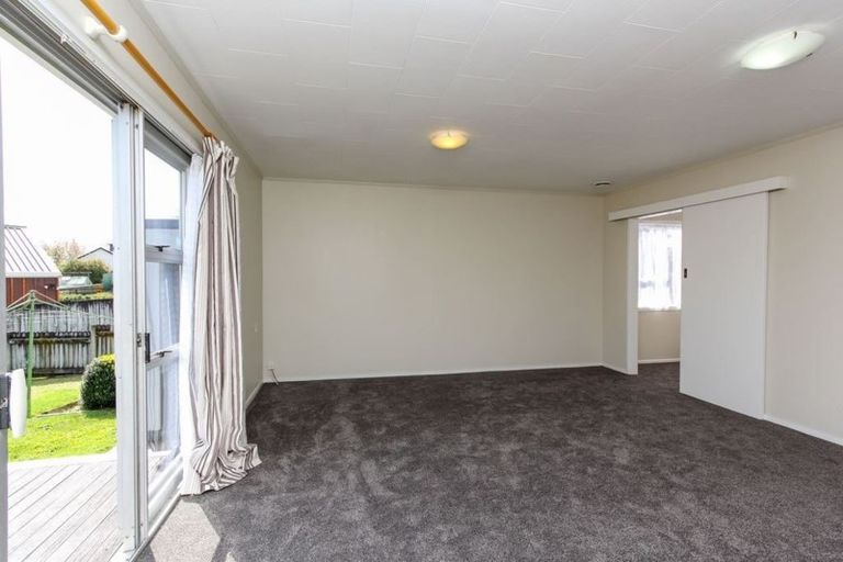 Photo of property in 4/311 Carrington Street, Vogeltown, New Plymouth, 4310