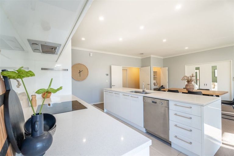 Photo of property in 47 Mariposa Crescent, Aidanfield, Christchurch, 8025