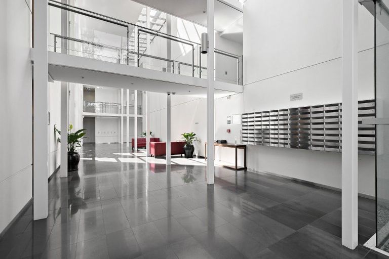 Photo of property in Sanctum Apartment, 10ua72 Ebor Street, Te Aro, Wellington, 6011