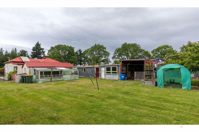 Photo of property in 16 Dobson Street, Waimate, 7924