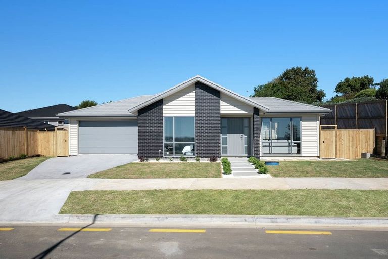 Photo of property in 7 Rural View Terrace, Pukekohe, 2120