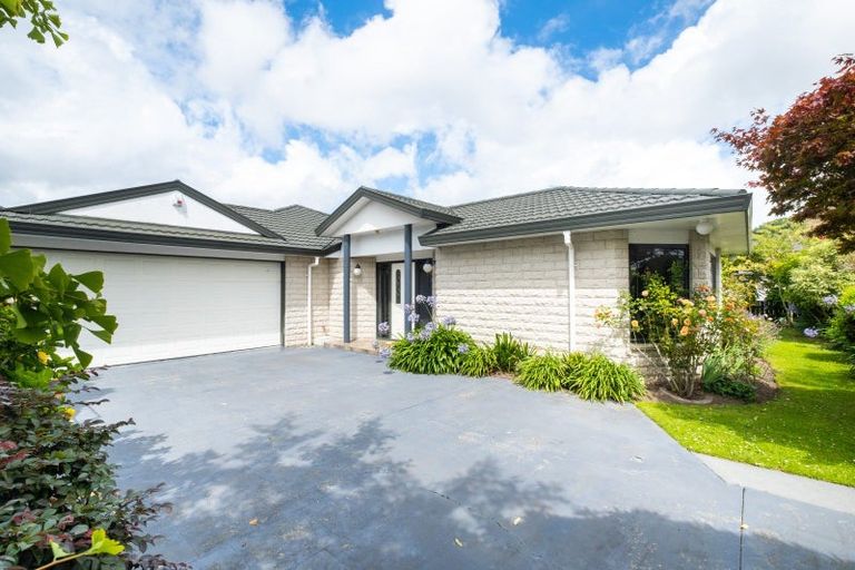 Photo of property in 129 Wharerangi Road, Greenmeadows, Napier, 4112