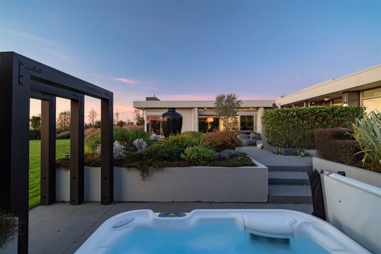 Photo of property in 2 Aglaia Place, Cracroft, Christchurch, 8022