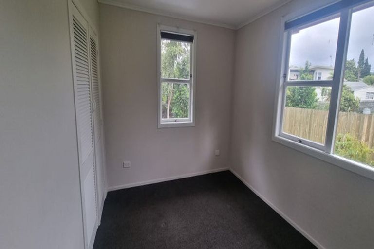 Photo of property in 8a Wharepaina Crescent, Springfield, Rotorua, 3015
