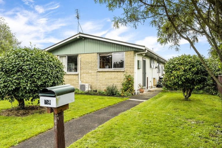 Photo of property in 29 Hornsby Street, Carterton, 5713