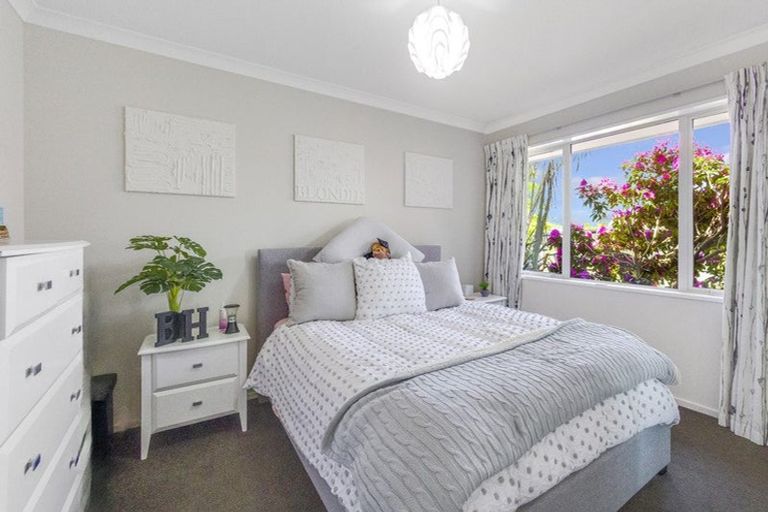 Photo of property in 11 Simms Lane, West Melton, 7618