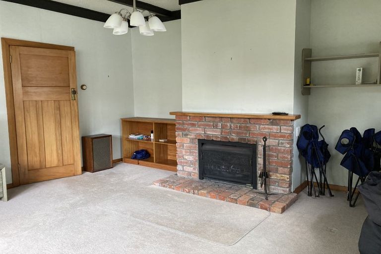 Photo of property in 11 Brook Street, Waiwhetu, Lower Hutt, 5010