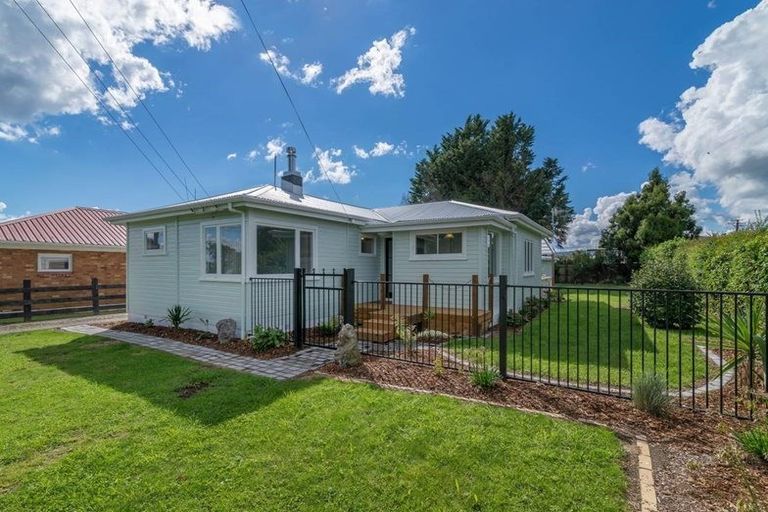 Photo of property in 5 Sunrise Avenue, Owhata, Rotorua, 3010