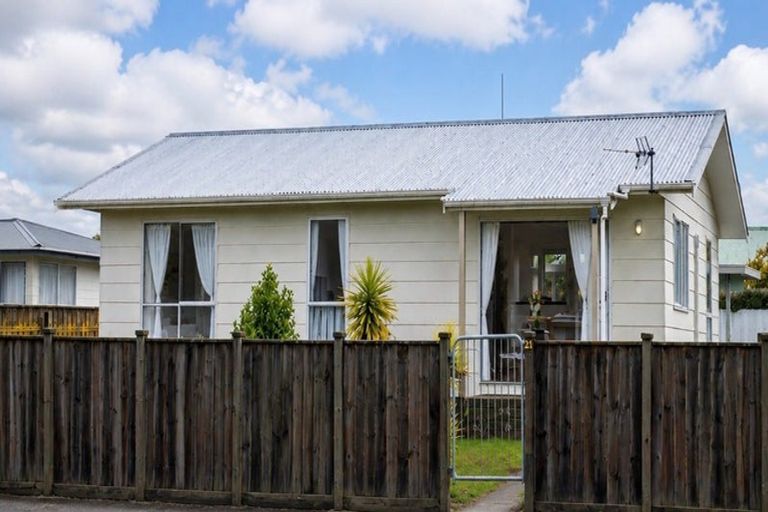 Photo of property in 21 Oak Street, Masterton, 5810