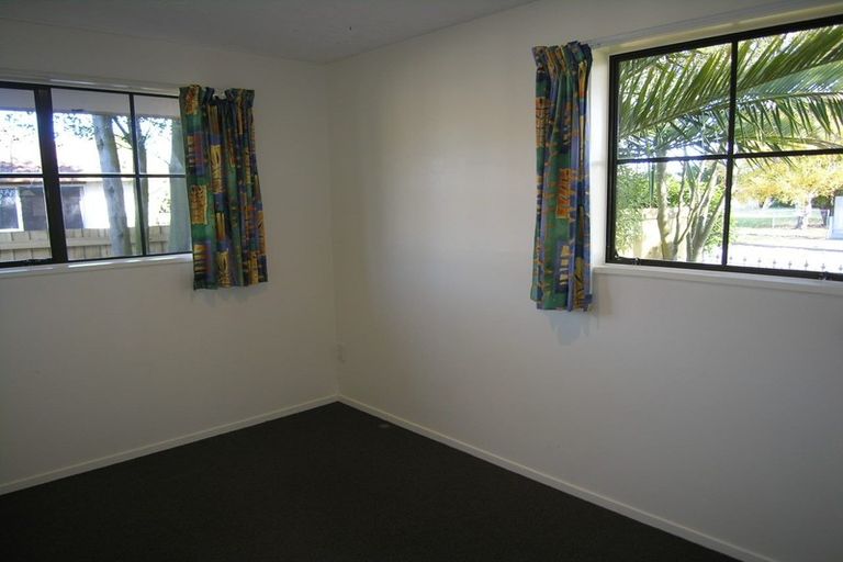 Photo of property in 137 Hawthornden Road, Avonhead, Christchurch, 8042