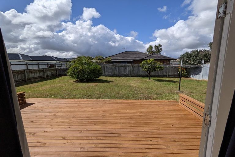 Photo of property in 8 Sussex Street, Levin, 5510