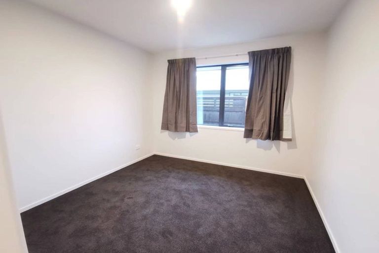 Photo of property in 13 Thomas Ellis Lane, Halswell, Christchurch, 8025