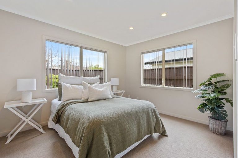 Photo of property in 42a Taradale Road, Marewa, Napier, 4110