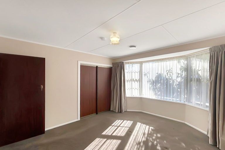 Photo of property in 9 Waterford Drive, Winton, 9720