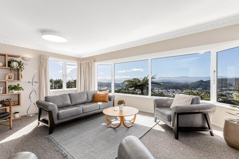 Photo of property in 10 Havelock Street, Mornington, Wellington, 6021