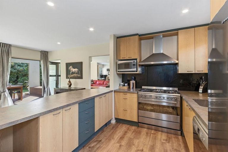 Photo of property in 14 Cam Place, Harewood, Christchurch, 8051