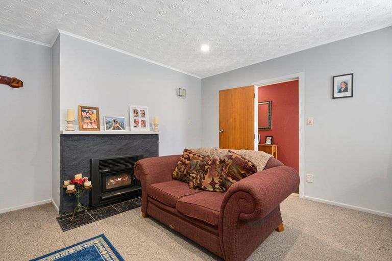 Photo of property in 30 Riversdale Road, Clouston Park, Upper Hutt, 5018