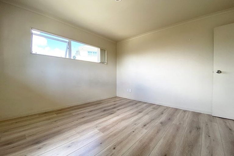 Photo of property in 58a Rua Road, Glen Eden, Auckland, 0602