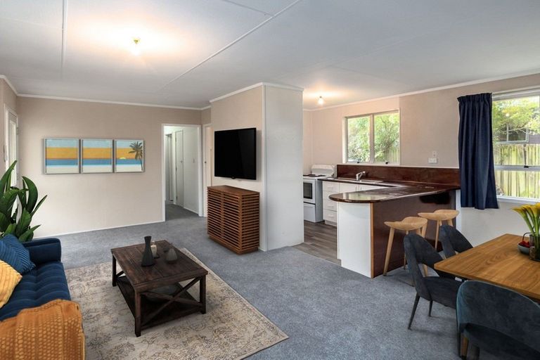 Photo of property in 27 Churchill Crescent, Featherston, 5710