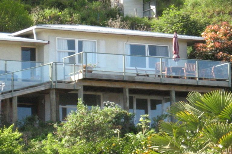 Photo of property in 2/151 Tahunanui Drive, Tahunanui, Nelson, 7011