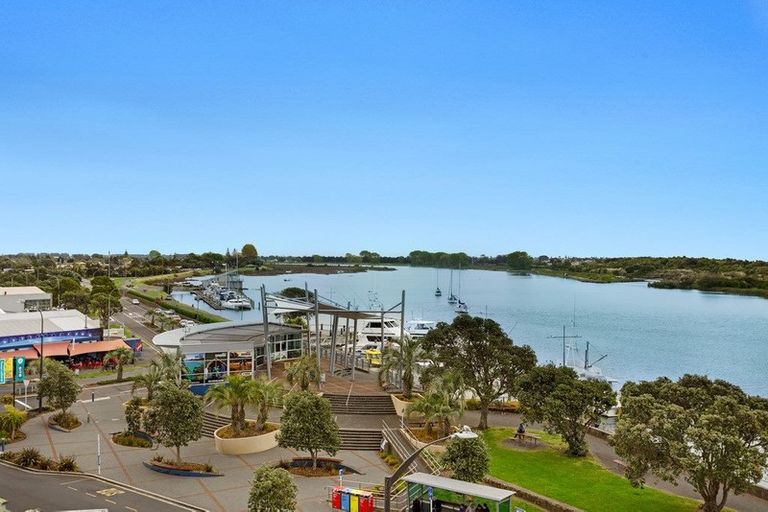 Photo of property in White Isle Apartments, 13/23 Quay Street, Whakatane, 3120