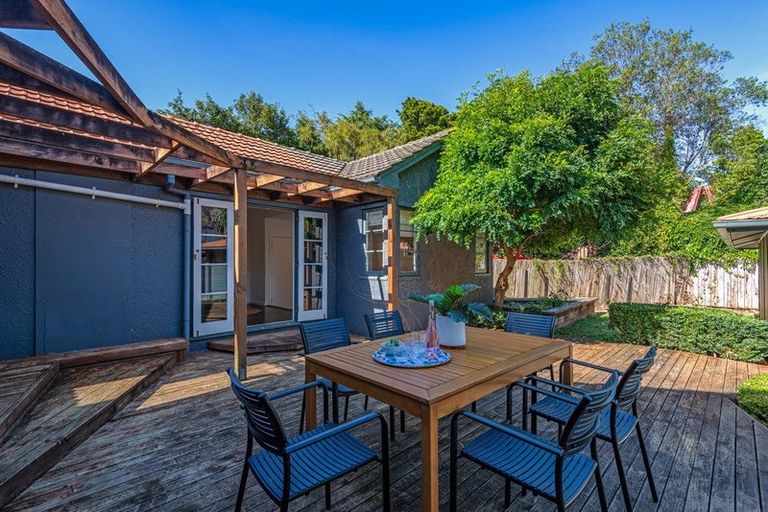 Photo of property in 162 Victoria Avenue, Hokowhitu, Palmerston North, 4410