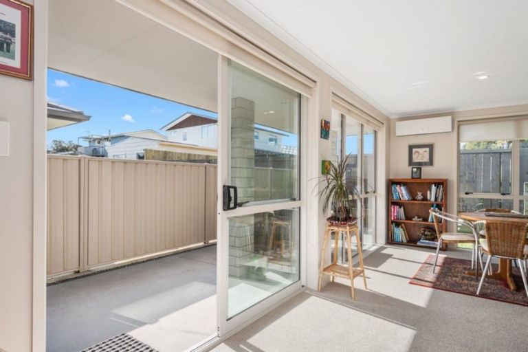 Photo of property in 15 Seashell Drive, Papamoa Beach, Papamoa, 3118