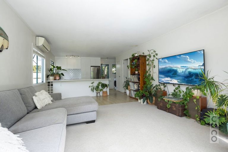 Photo of property in 11 Murray Way, Waimauku, 0812