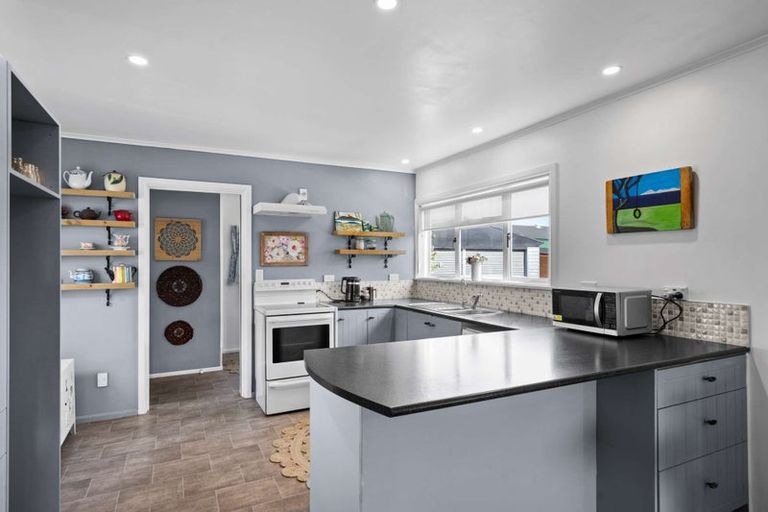 Photo of property in 1013 Willowpark Road North, Mayfair, Hastings, 4122