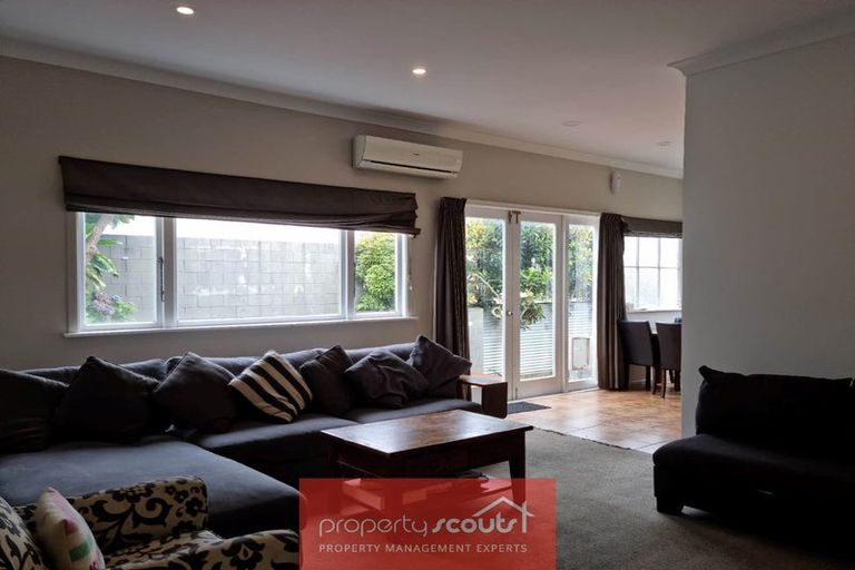 Photo of property in 19 Beach Street, Fitzroy, New Plymouth, 4312