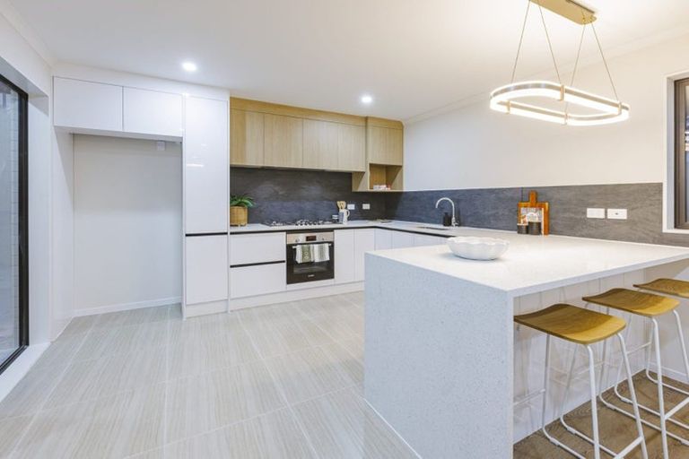 Photo of property in 111c Union Road, Howick, Auckland, 2014